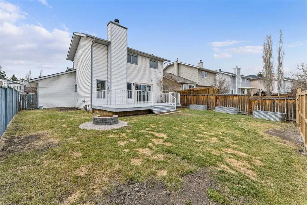 395 Millrise Drive SW