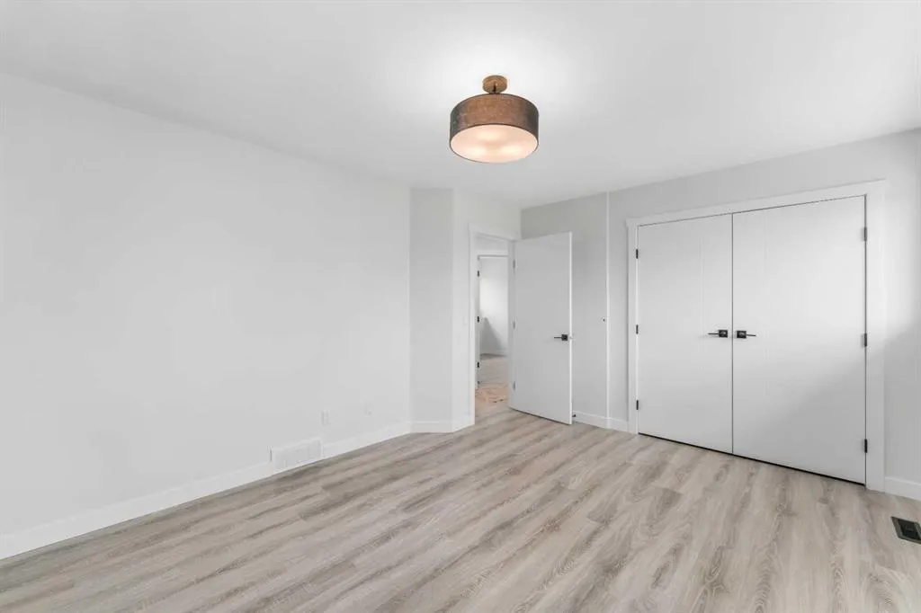 395 Millrise Drive SW
