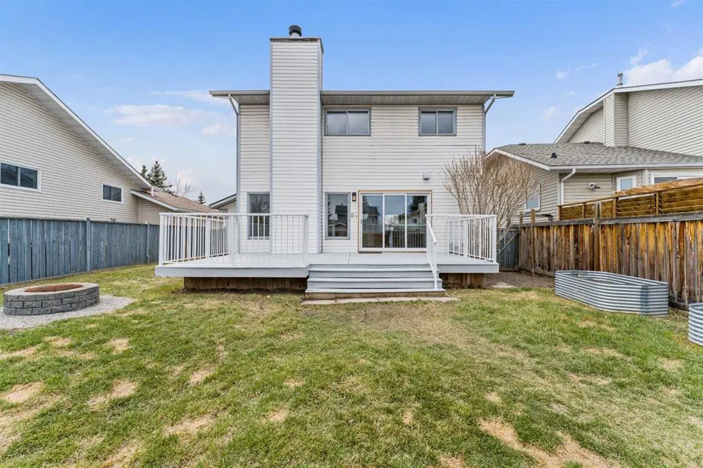 395 Millrise Drive SW