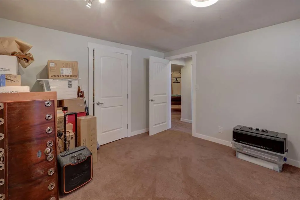 51 Rosewood Road NW