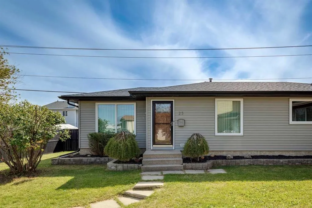 23 Erin Grove Court SE