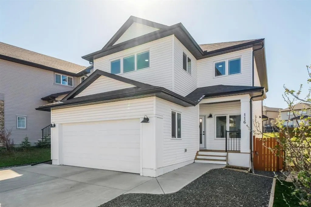 116 Sherwood Crescent NW