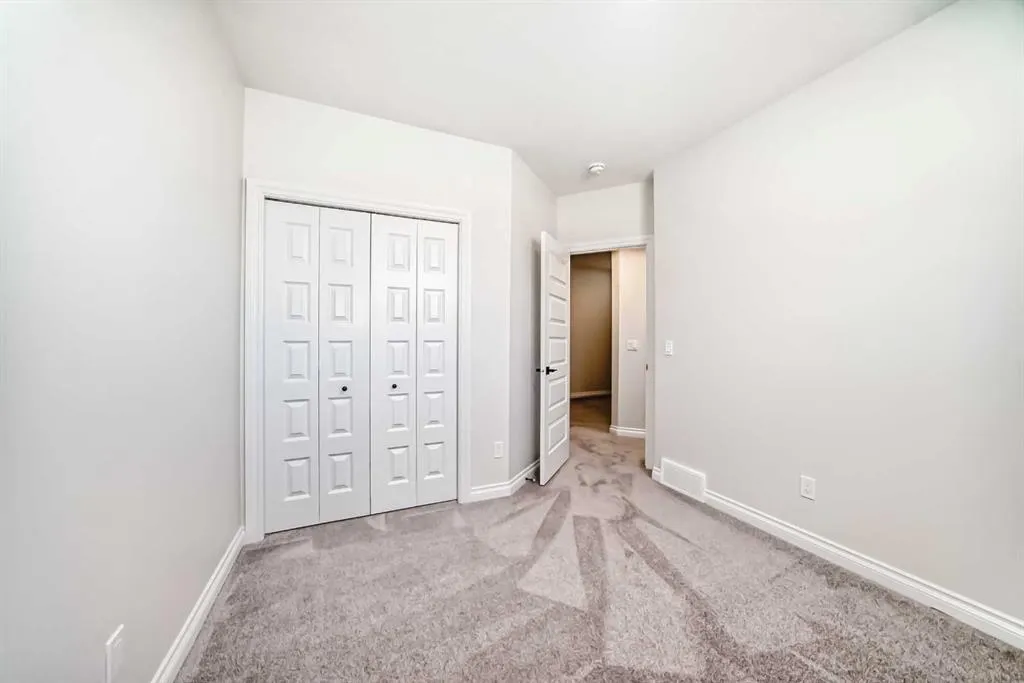 66 Homestead Common NE
