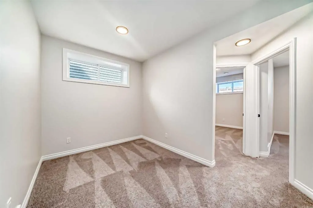66 Homestead Common NE