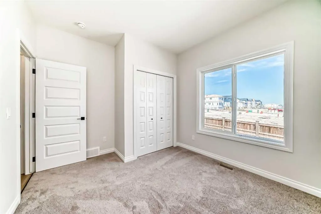66 Homestead Common NE