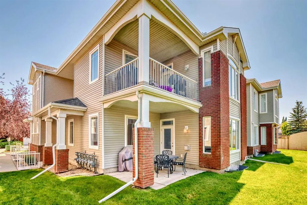 8000 Wentworth Drive SW, #406