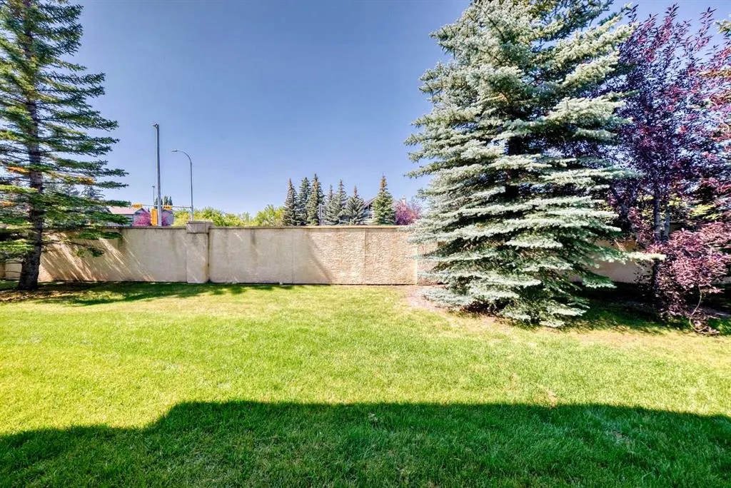 8000 Wentworth Drive SW, #406
