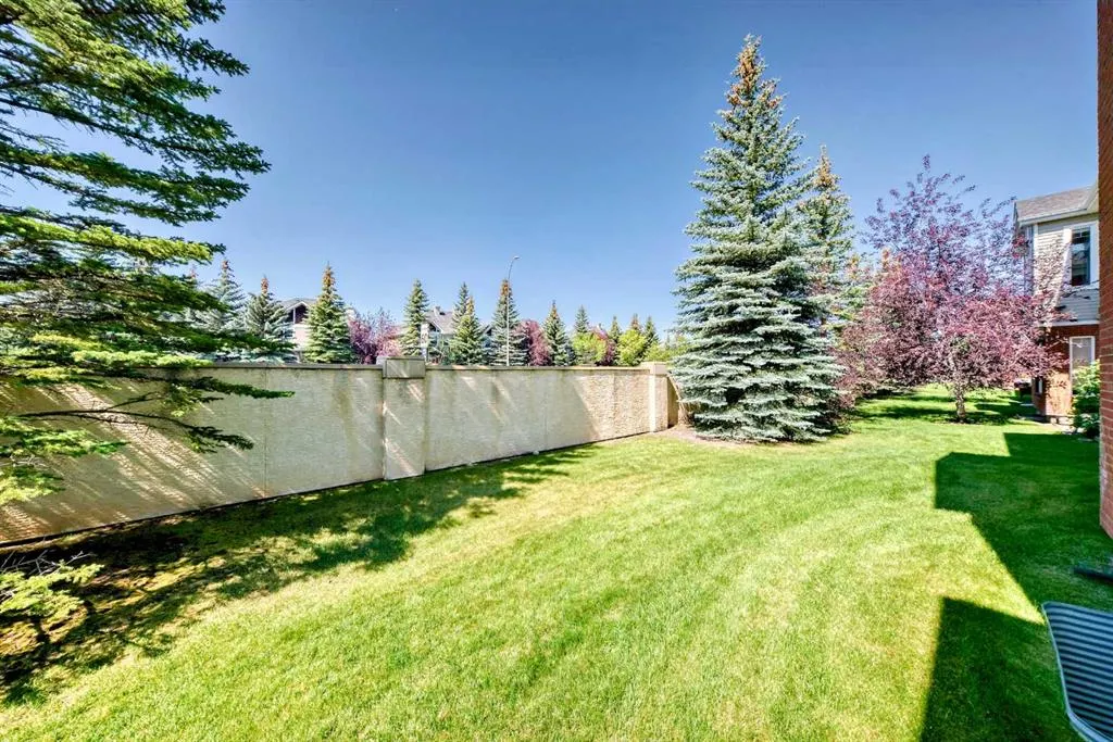 8000 Wentworth Drive SW, #406