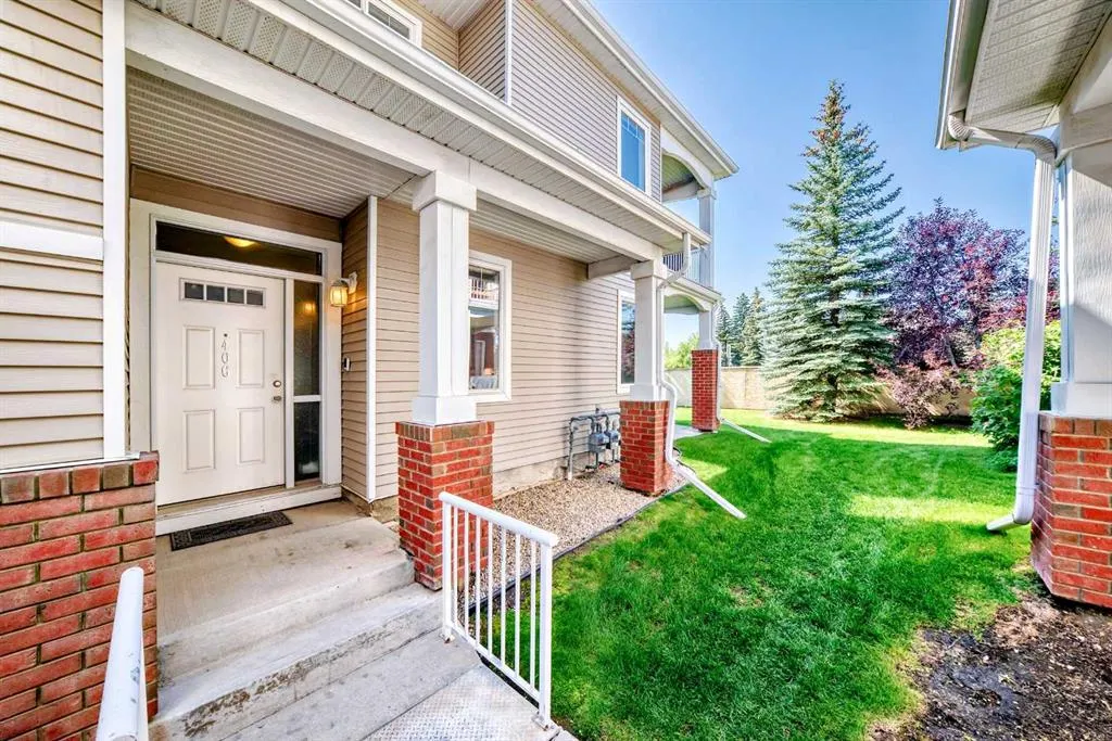 8000 Wentworth Drive SW, #406