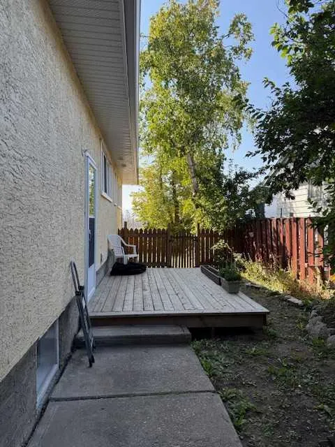800 Connaught Drive