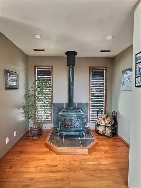 800 Connaught Drive
