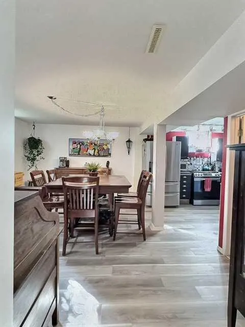 800 Connaught Drive