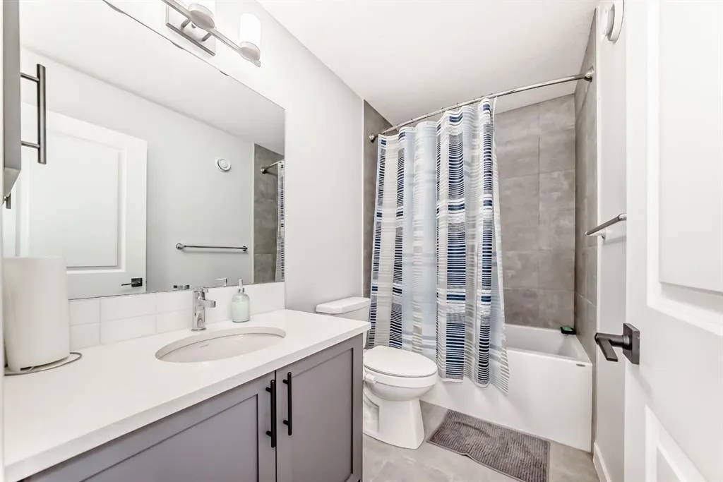 857 Midtown Drive SW