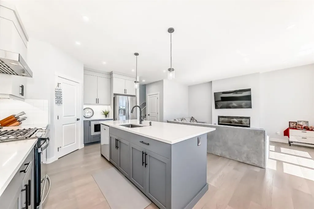 857 Midtown Drive SW