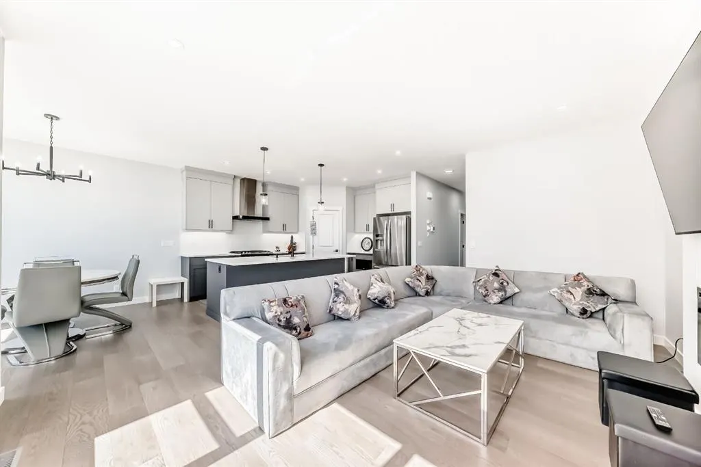 857 Midtown Drive SW