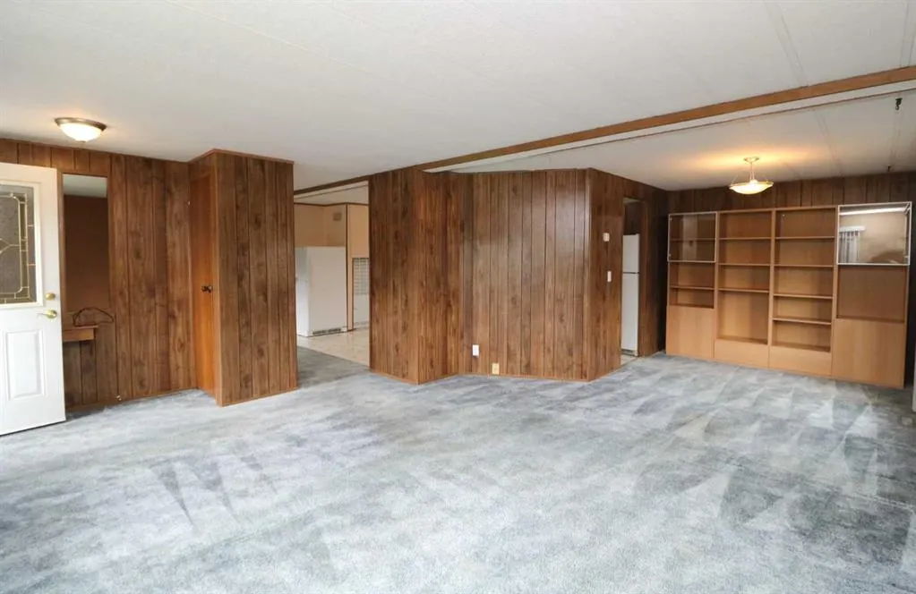 201 Big Springs Drive SE