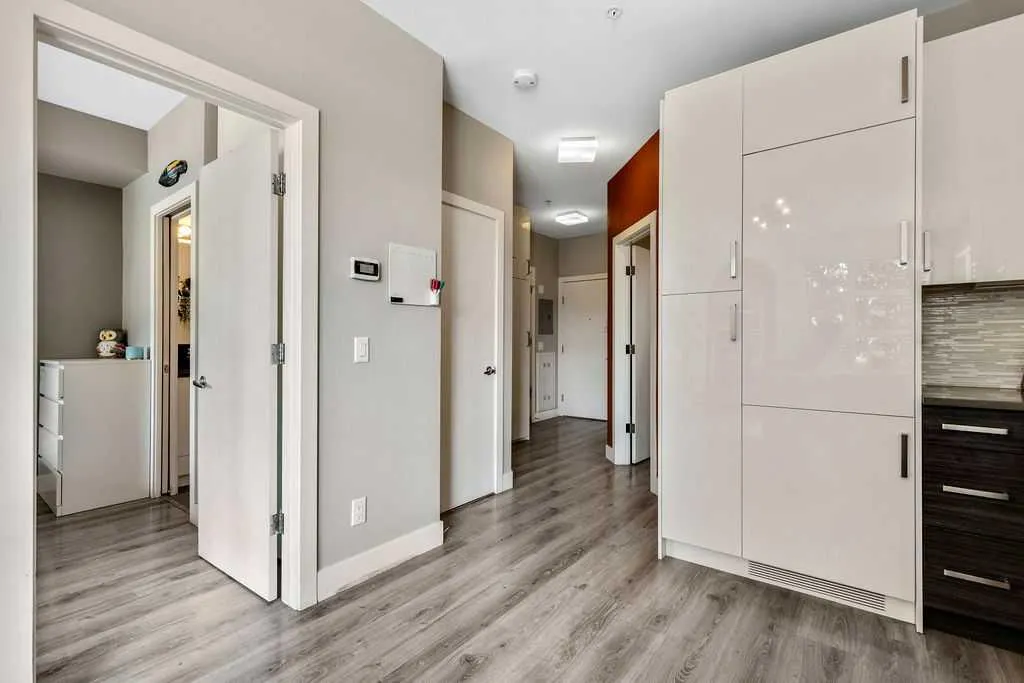 515 4 Avenue NE, #116