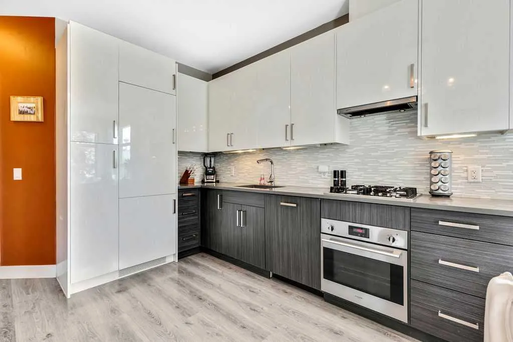 515 4 Avenue NE, #116