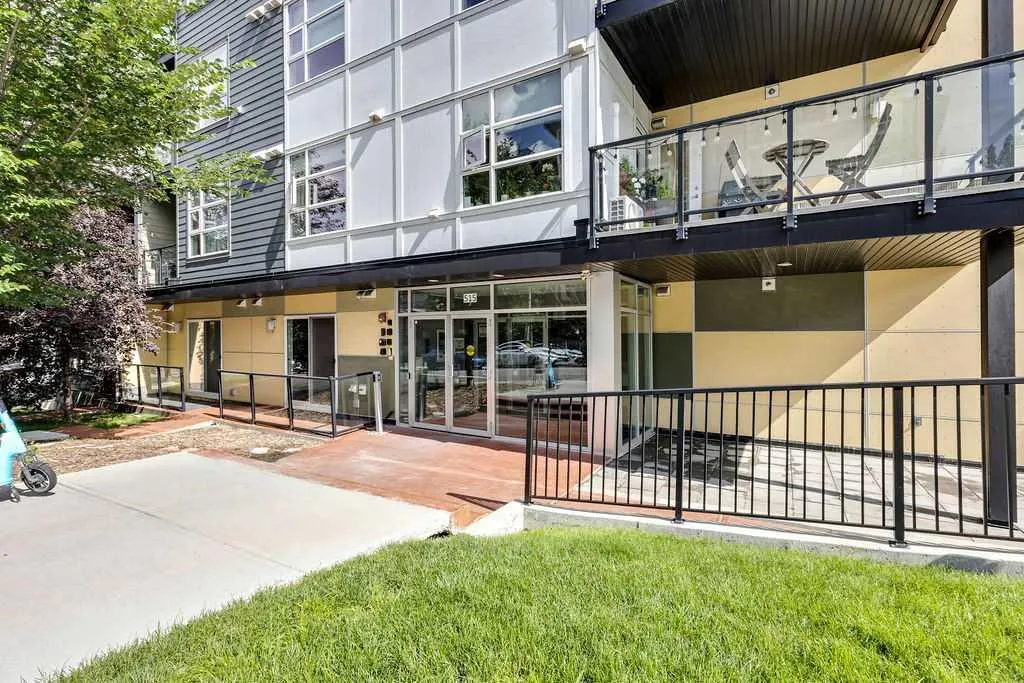 515 4 Avenue NE, #116