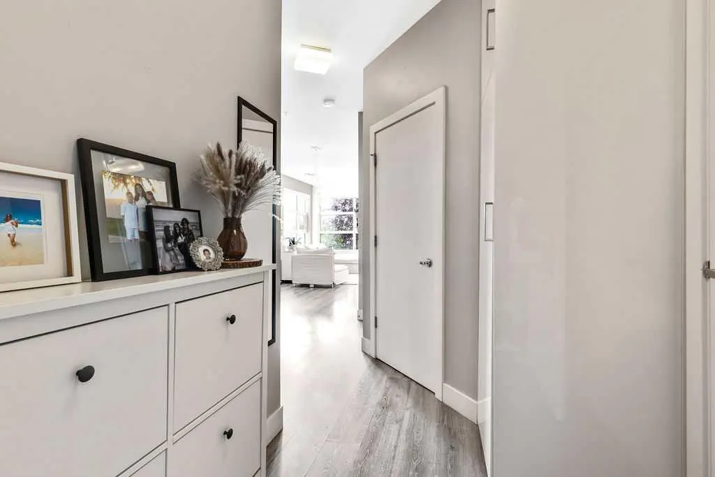 515 4 Avenue NE, #116