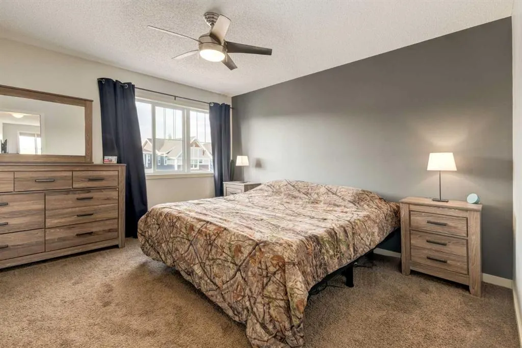 298 River Heights Crescent
