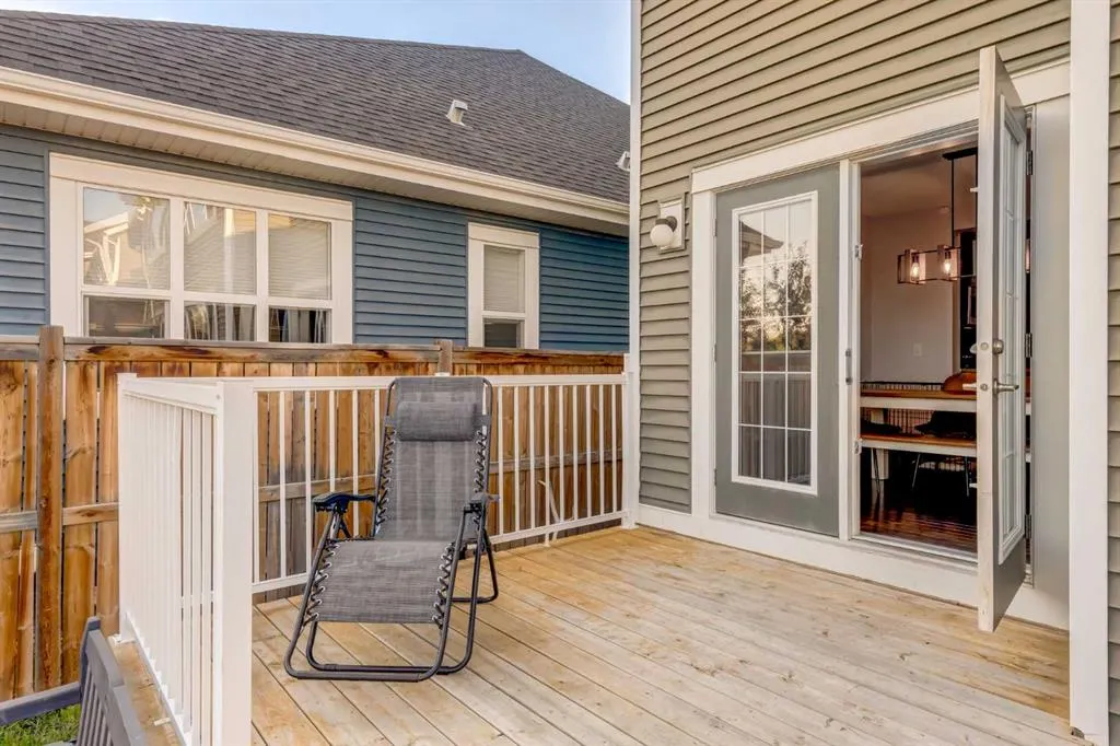 298 River Heights Crescent
