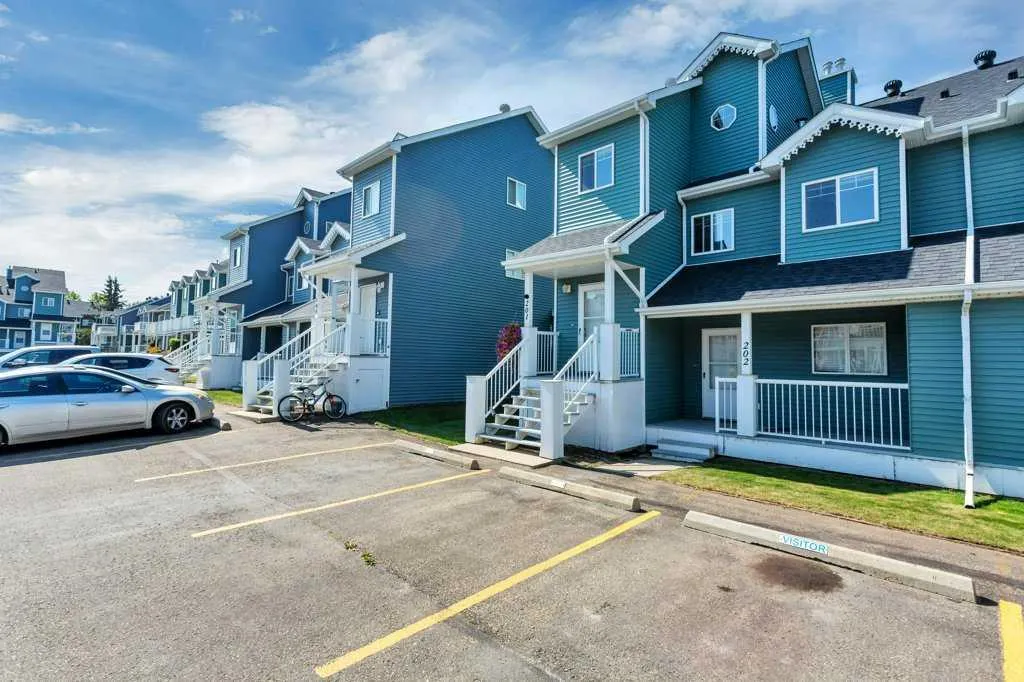 5220 50A Avenue, #201