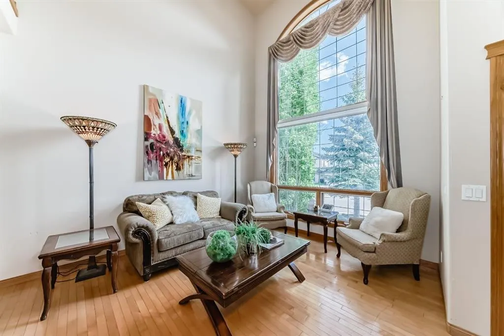 42 West Cedar Point SW