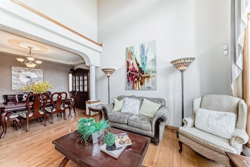 42 West Cedar Point SW