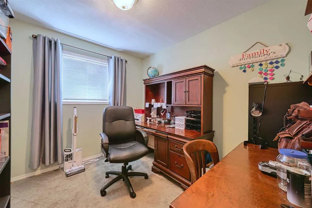 1 Lount Crescent
