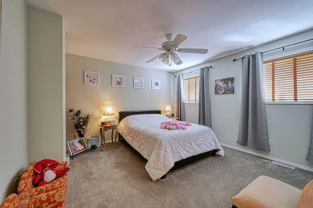 1 Lount Crescent