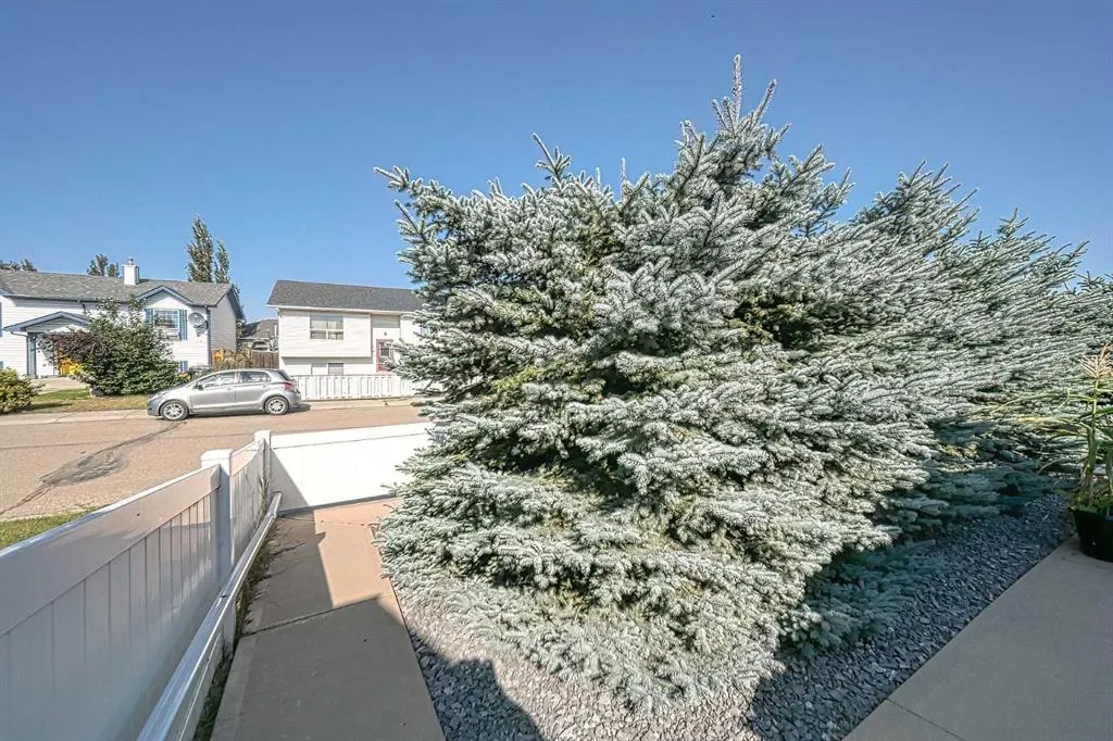 1 Lount Crescent