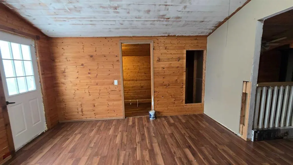 582 Pelican Road
