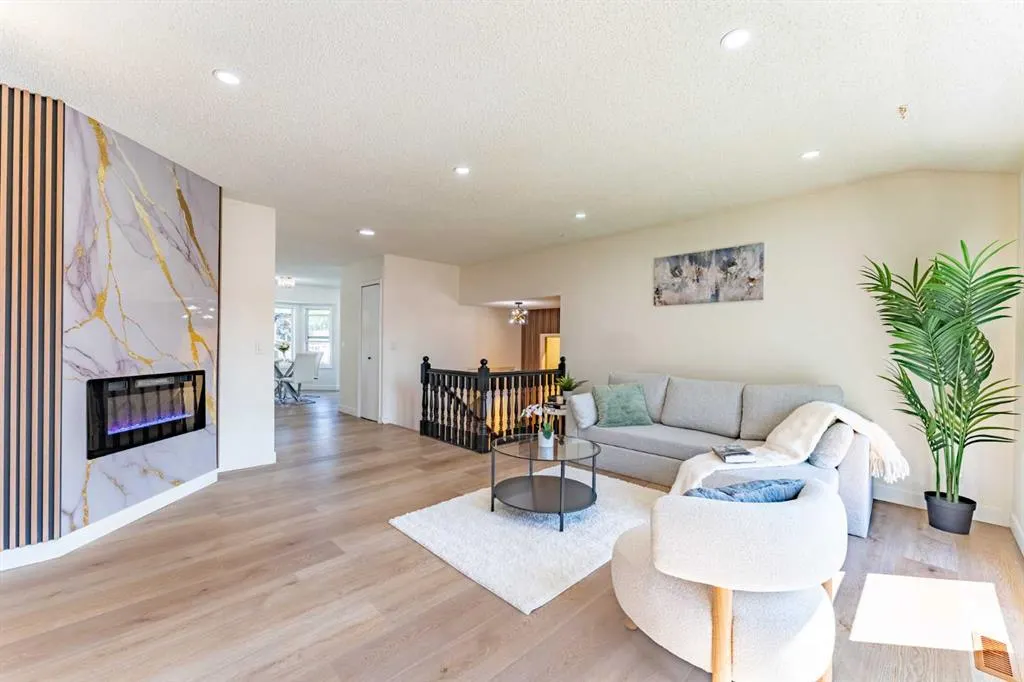 344 Templeview Drive NE
