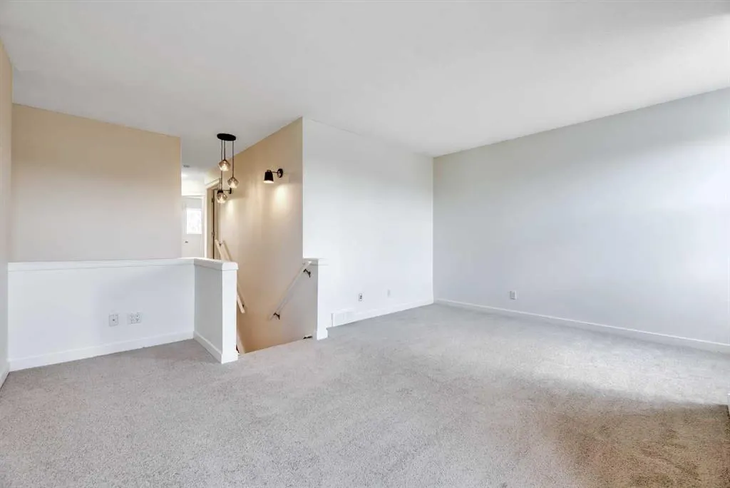 39 Everstone Rise SW