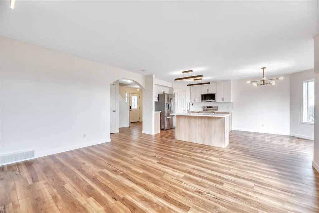 39 Everstone Rise SW