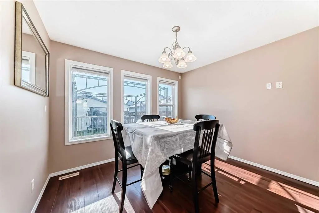 179 Covecreek Place NE