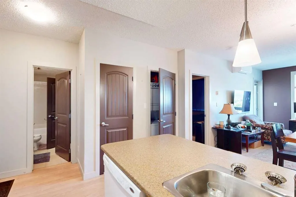 135A Sandpiper Road, #1410