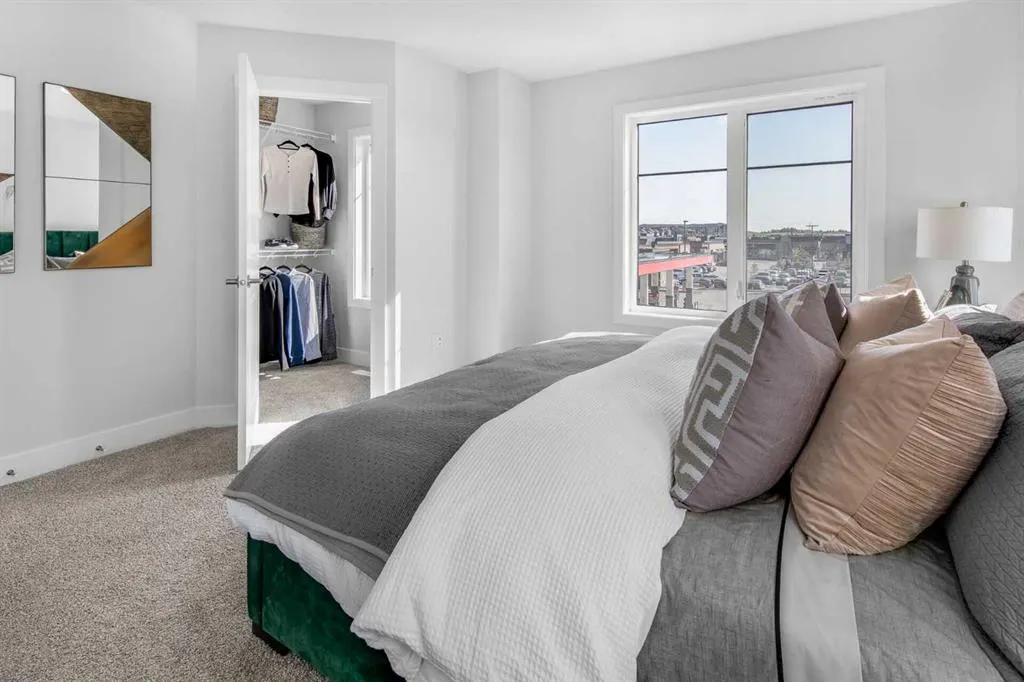 255 Rowmont Boulevard NW, #1505