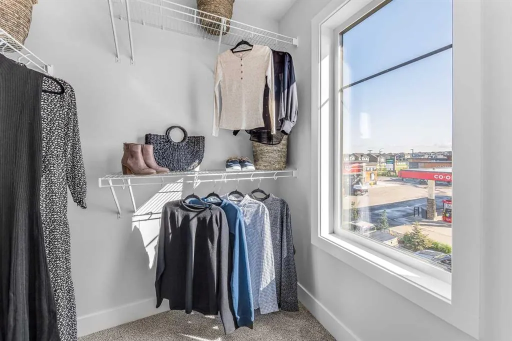 255 Rowmont Boulevard NW, #1505