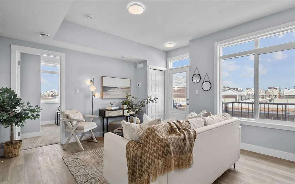 60 Howse Lane NE, #1005