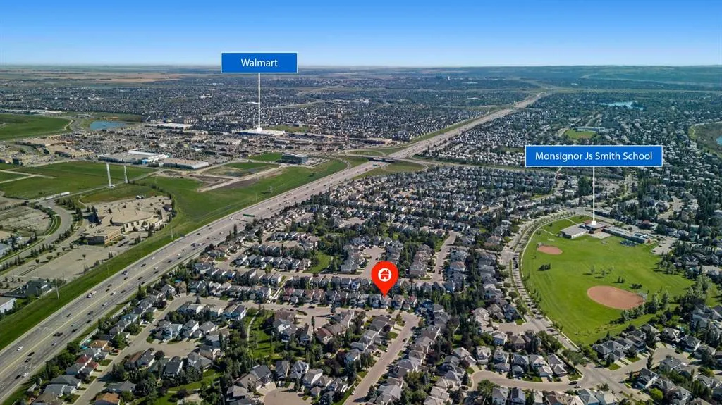 228 Douglas Ridge Close SE