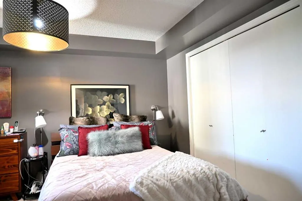604 8 Street SW, #1408A