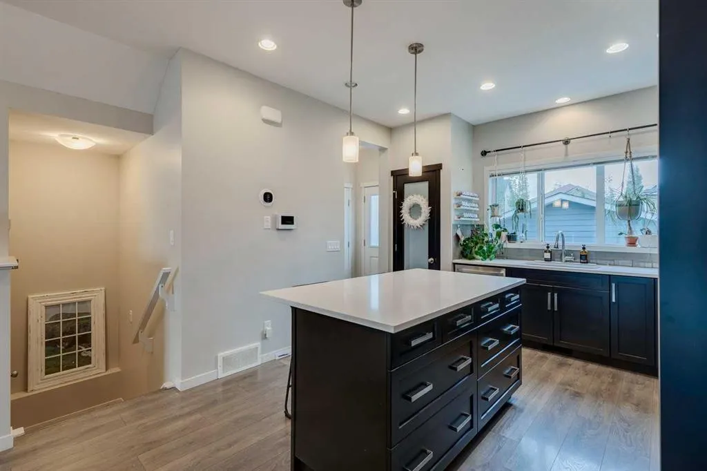 159 Mahogany Grove SE