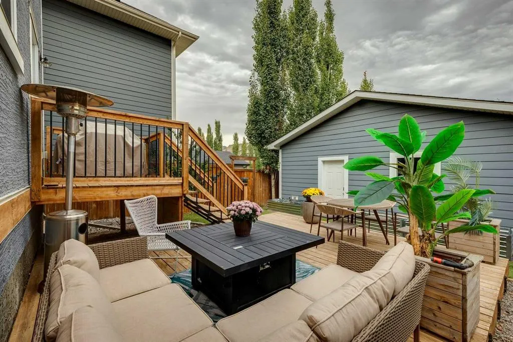159 Mahogany Grove SE