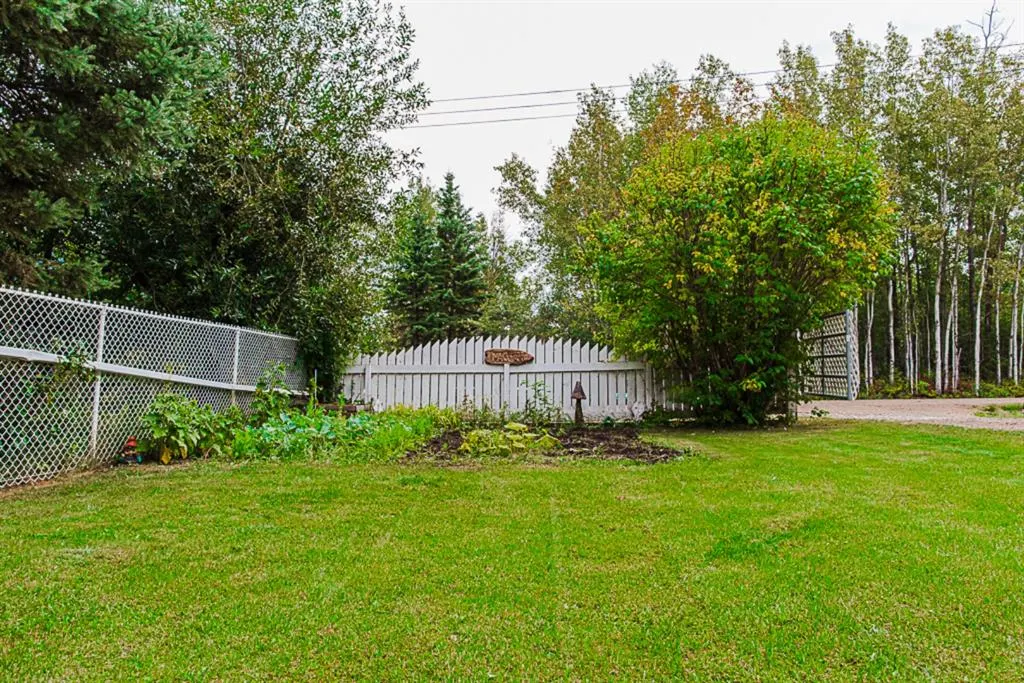 132-70544 Range Road 243