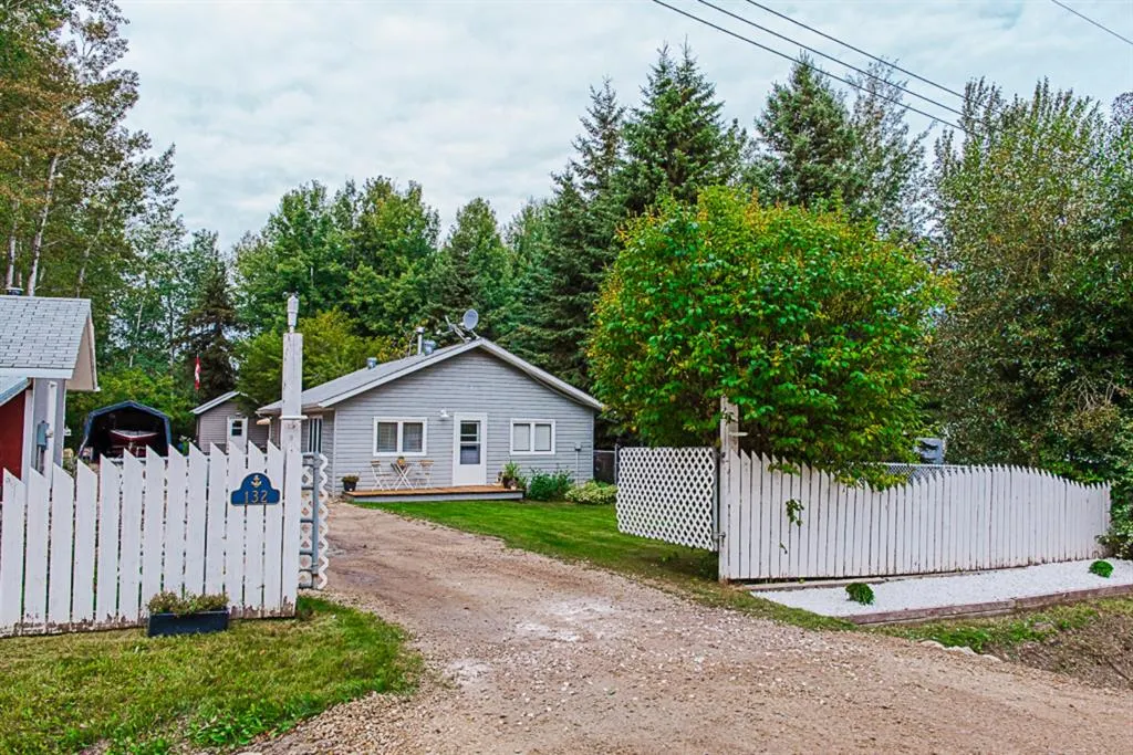 132-70544 Range Road 243