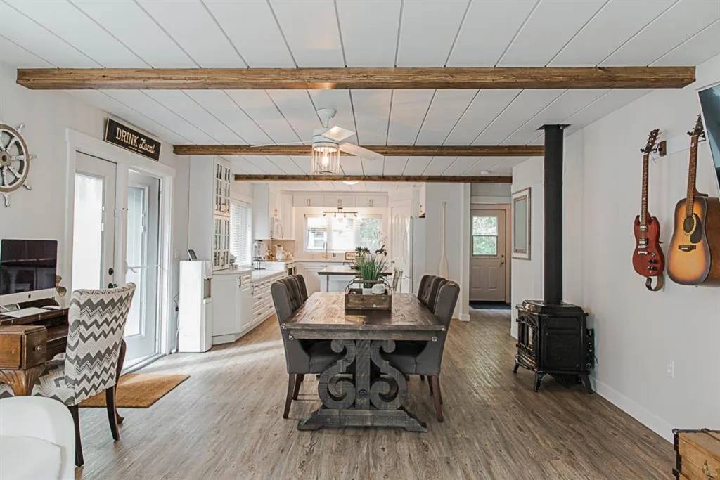 132-70544 Range Road 243