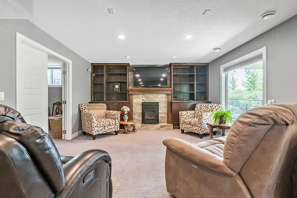 154 West Creek Springs