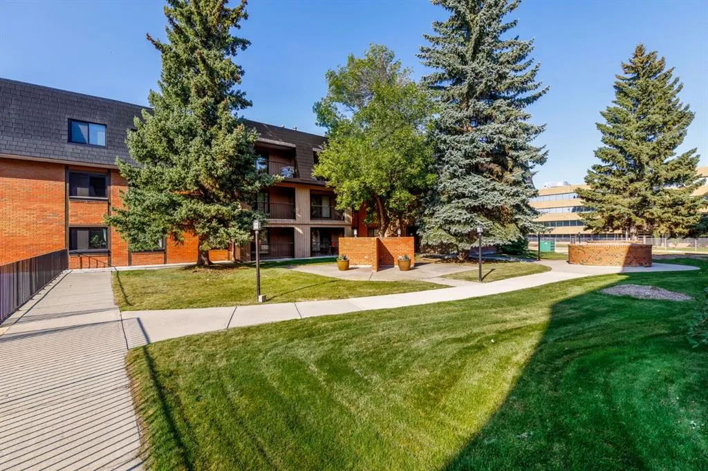 4001C 49 Street NW, #3105